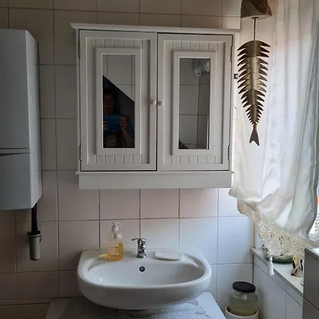 Kapellenstrasse: Unique With Full Kitchens * Erfurt